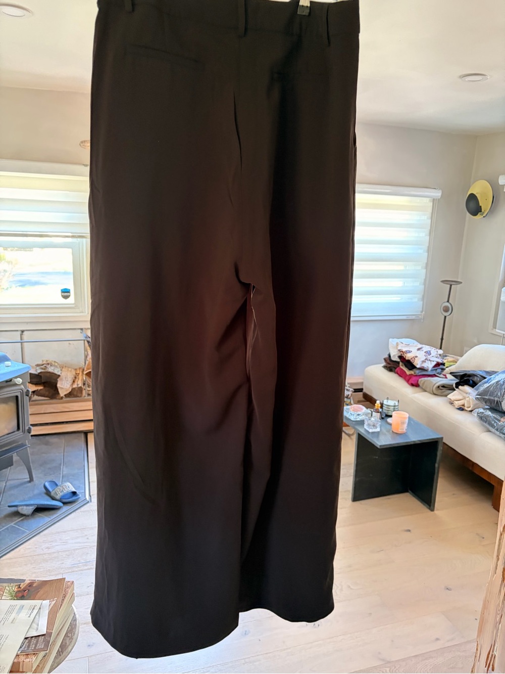 The Kemist Wide-Leg Pleated Pants in Black UK 18 US 14 - Picture 3 of 4